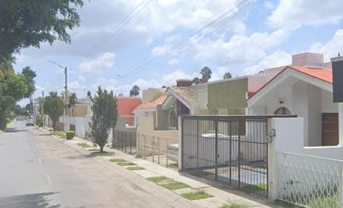 VENTA DE CASA EN JALISCO EN PUERTO VALLARTA EN LA COLONIA LAS ARALIAS II