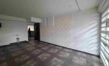 Casa para oficinas en renta sobre avenida  Panorama