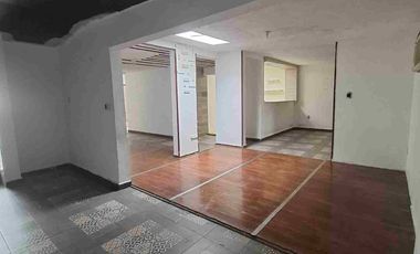 Casa para oficinas en renta sobre avenida  Panorama