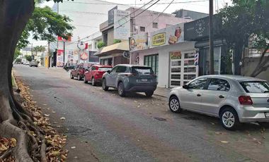 Casa para oficinas en renta sobre avenida  Panorama