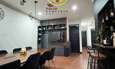 Rumah Modern di Kawasan Komersil Sayap Riau Bandung