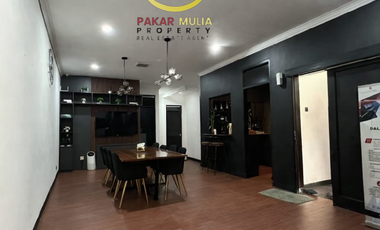 Rumah Modern di Kawasan Komersil Sayap Riau Bandung