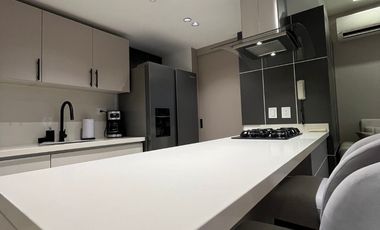 Hermoso Apartamento En Casa Bosque Para Alquiler Por mes