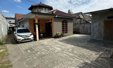 Dijual Cepat Rumah Siap Huni dan Terawat Jln. Jambangan
