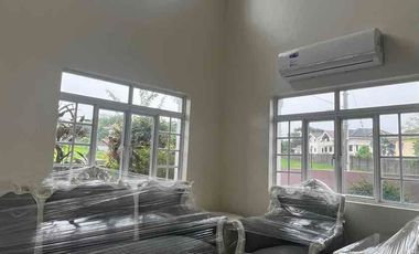 5 Bedroom House for Rent in Chateaux de Paris