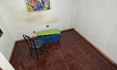 Casa Ampliada y Regularizada con Depto Interior, Cerro Navia.