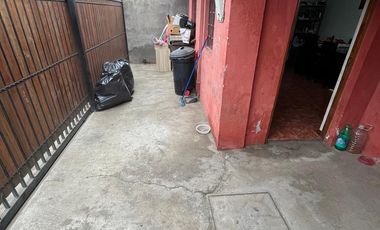 Casa Ampliada y Regularizada con Depto Interior, Cerro Navia.