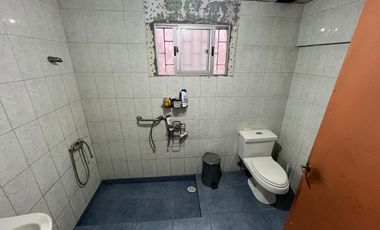 Casa Ampliada y Regularizada con Depto Interior, Cerro Navia.