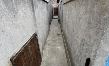 Casa Ampliada y Regularizada con Depto Interior, Cerro Navia.