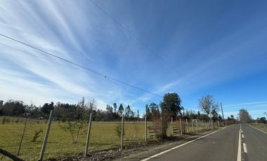 2,3 hectáreas Casa Nueva Parcela con Estero Todo Asfaltado.