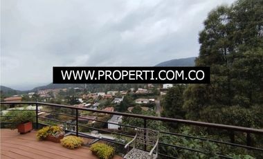 Casa en Arriendo Sector Loma del Escobero - Envigado