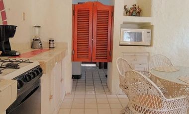 C101 En Venta casa 3 recamaras Alberca amplia Terreza en Ixtapa