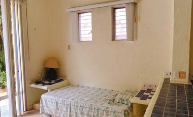 C101 En Venta casa 3 recamaras Alberca amplia Terreza en Ixtapa