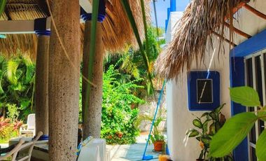 C101 En Venta casa 3 recamaras Alberca amplia Terreza en Ixtapa