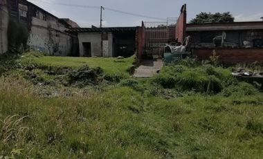 Se Vende Lote con Construcción- Bogotá - Barrio la Victoria