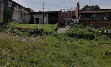 Se Vende Lote con Construcción- Bogotá - Barrio la Victoria