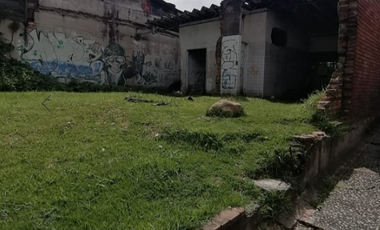 Se Vende Lote con Construcción- Bogotá - Barrio la Victoria