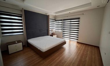 LUXURY HOUSE FOR RENTWITH POOL IN PULU AMSIC ANGELES CITY