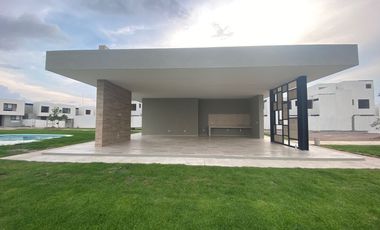 Casa Nueva en Renta en Puerta Natura Modelo Arrecife, para estrenar.