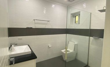 FOR RENT: MODERN FULLY FURNISHED HOME IN A FORBES CLASS SUBDIVISION