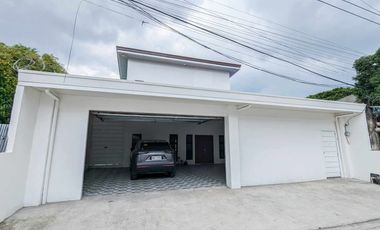 FOR RENT – Spacious Modern Home with Pool Near Westfield International School, Clark-Angeles