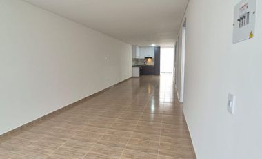 CASA DE UN NIVEL CERCA AL EXITO ESTRENAR
