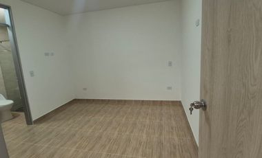 CASA DE UN NIVEL CERCA AL EXITO ESTRENAR