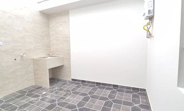 CASA DE UN NIVEL CERCA AL EXITO ESTRENAR