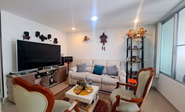 CASA EN CONJUNTO CERRADO PARTE PLANA