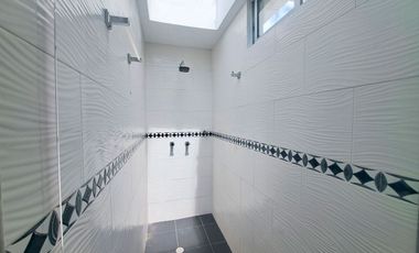 CASA EN CONJUNTO CERRADO PARTE PLANA