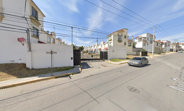 CASA EN CALLE MASCAT , URBI VILLA DEL REY , HUEHUETOCA, ESTADO DE MÉXICO. ¡¡NO CREDITOS!!