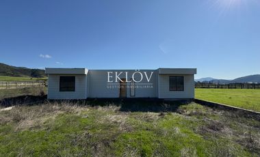 Parcela de 5.000 mts2, Con casa sin terminar