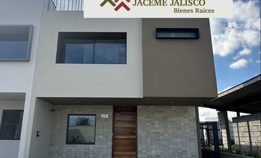 Casa en Venta Zapopan Coto Parques Vallarta - Solares