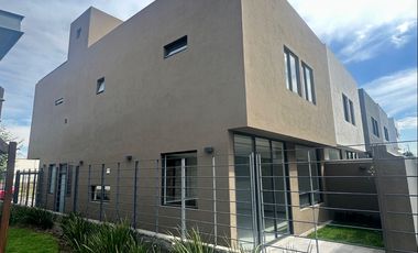 Casa en Venta Zapopan Coto Parques Vallarta - Solares