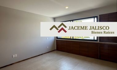 Casa en Venta Zapopan Coto Parques Vallarta - Solares