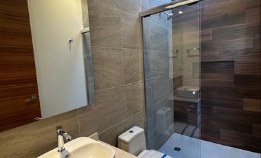 Casa en Venta Zapopan Coto Parques Vallarta - Solares