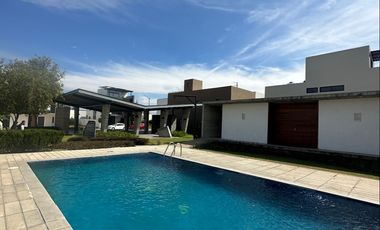 Casa en Venta Zapopan Coto Parques Vallarta - Solares