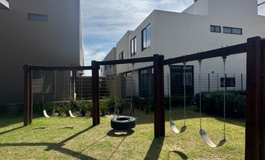 Casa en Venta Zapopan Coto Parques Vallarta - Solares