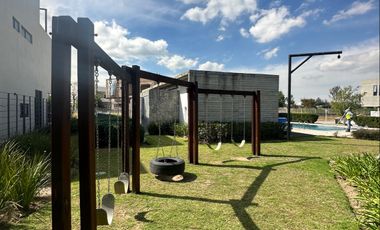 Casa en Venta Zapopan Coto Parques Vallarta - Solares
