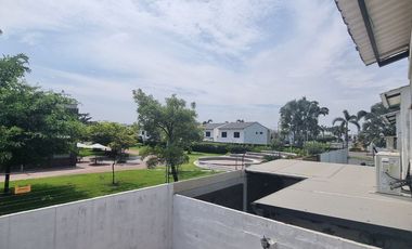 Vendo linda casa en urbanización Mallorca Village