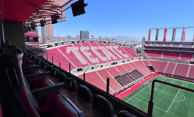 PALCO EN ESTADIO CALIENTE EN VENTA