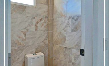 En Venta: Departamento Esquinero con Vista Al Mar en Manta