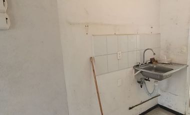 BONITA CASA EN ESQUINA