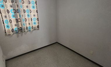 BONITA CASA EN ESQUINA