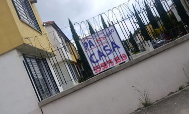 BONITA CASA EN ESQUINA