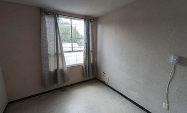 BONITA CASA EN ESQUINA