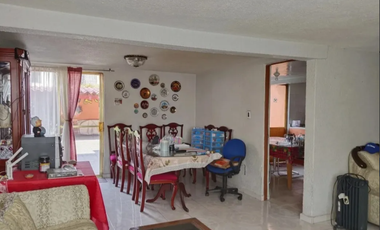 Casa En Venta Dos Niveles En Pirules Tlalnepantla -no Creditos-