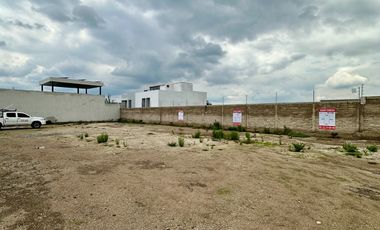 Terrenos en venta en Solares, dentro del coto Lárissa II, junto al coto Altanza.