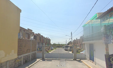 CASA DE RECUPERACIÓN BANCARIA EN PRIV GUAYABA, FRACC. SANTA TERESA, HUEHUETOCA, EDO MEX. ¡NO SE ACEPTAN CRÉDITOS!