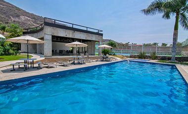 Imponente y hermosa residencia en cielo vista, una de las mejores ubicaciones en la ribera!